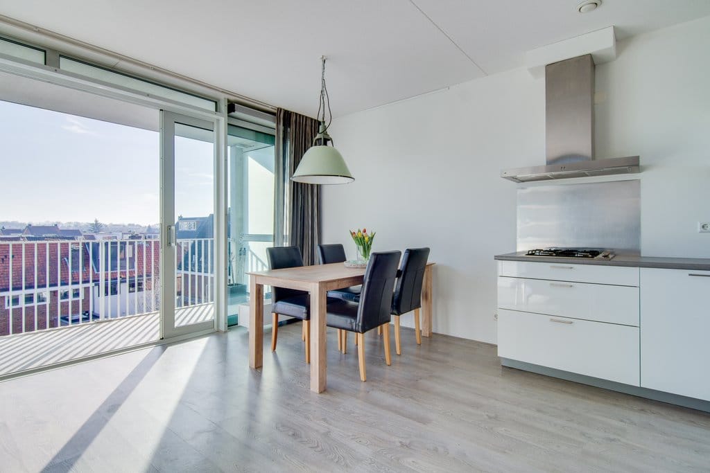 Photo 10 of Broeder Alarmstraat 65