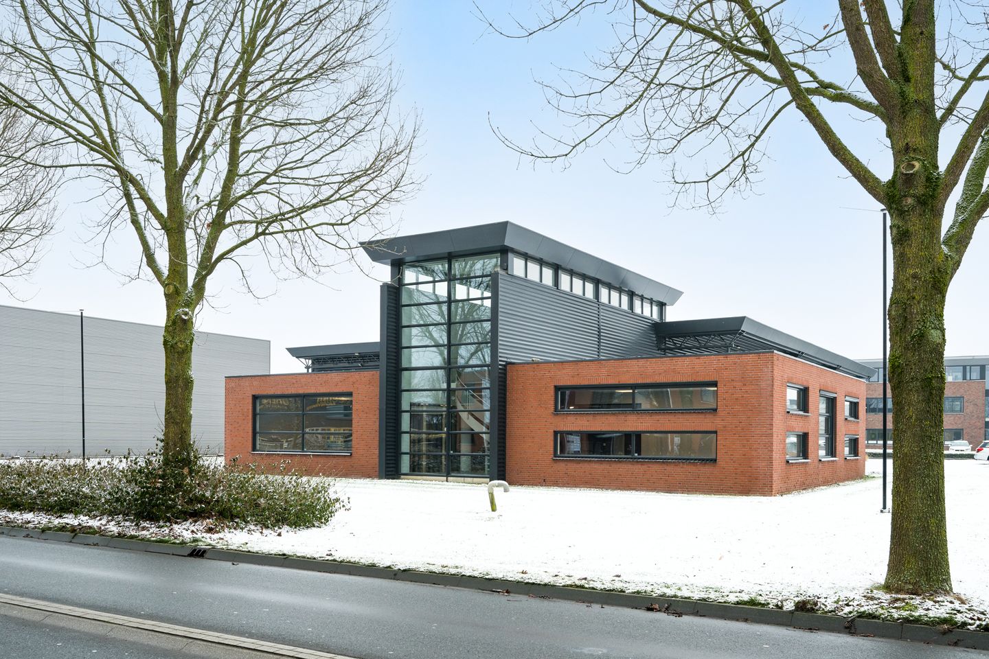 Bekijk foto 1 van Transportweg 15