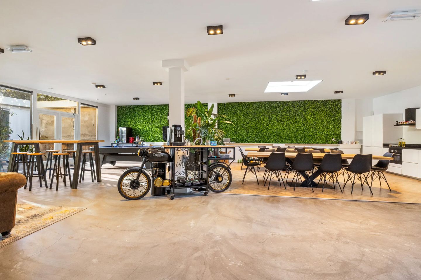 View photo 2 of Admiralengracht 60-H