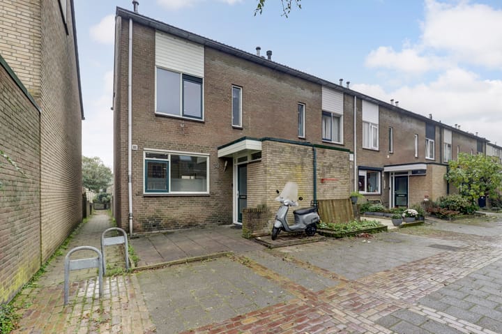 Carl Muckstraat 38