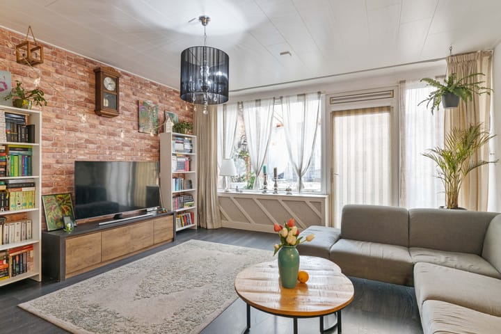 Photo 3 of Zwanenveld 2506