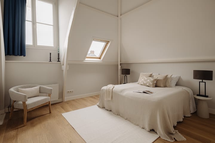 Foto 15 van Van Baerlestraat 14-3