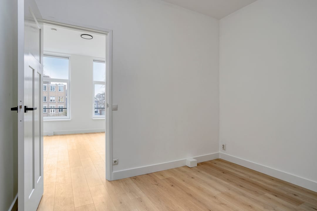 Foto 11 van Meerten Verhoffstraat 15-C2