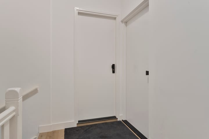 Foto 4 van Meerten Verhoffstraat 15-B1