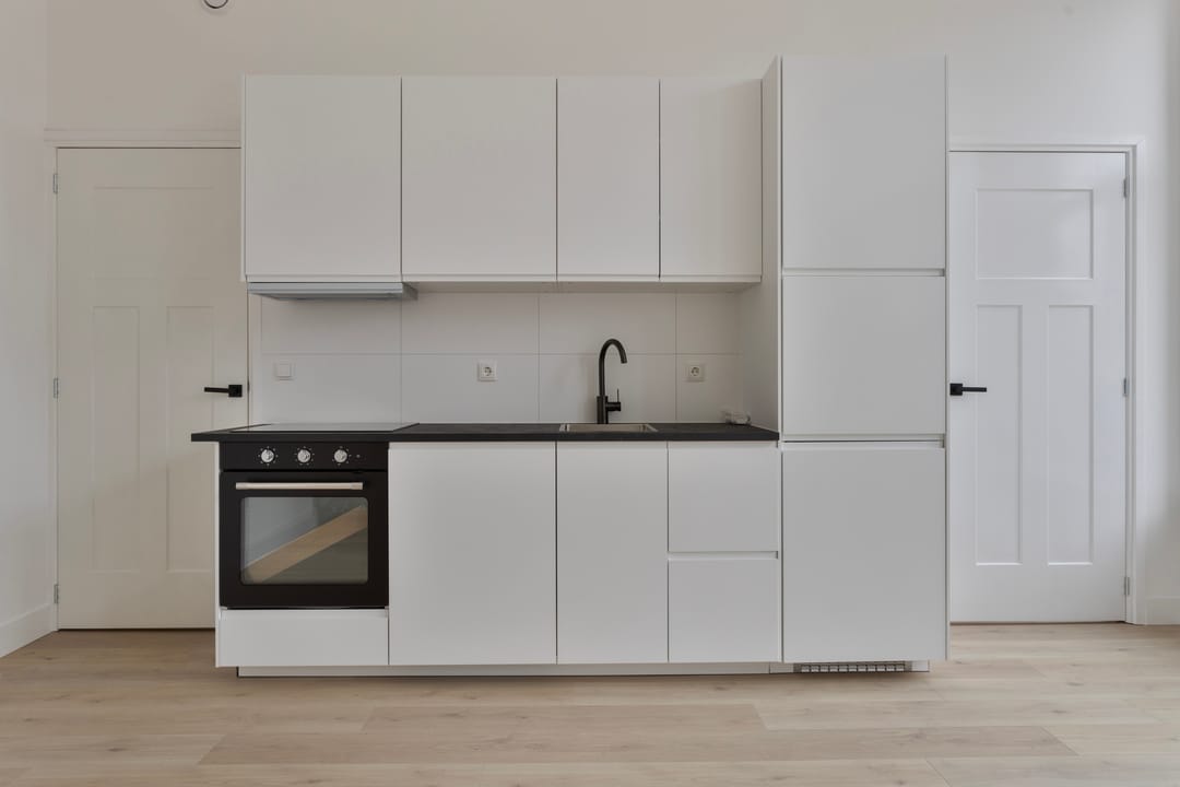 Photo 8 of Meerten Verhoffstraat 15-B2