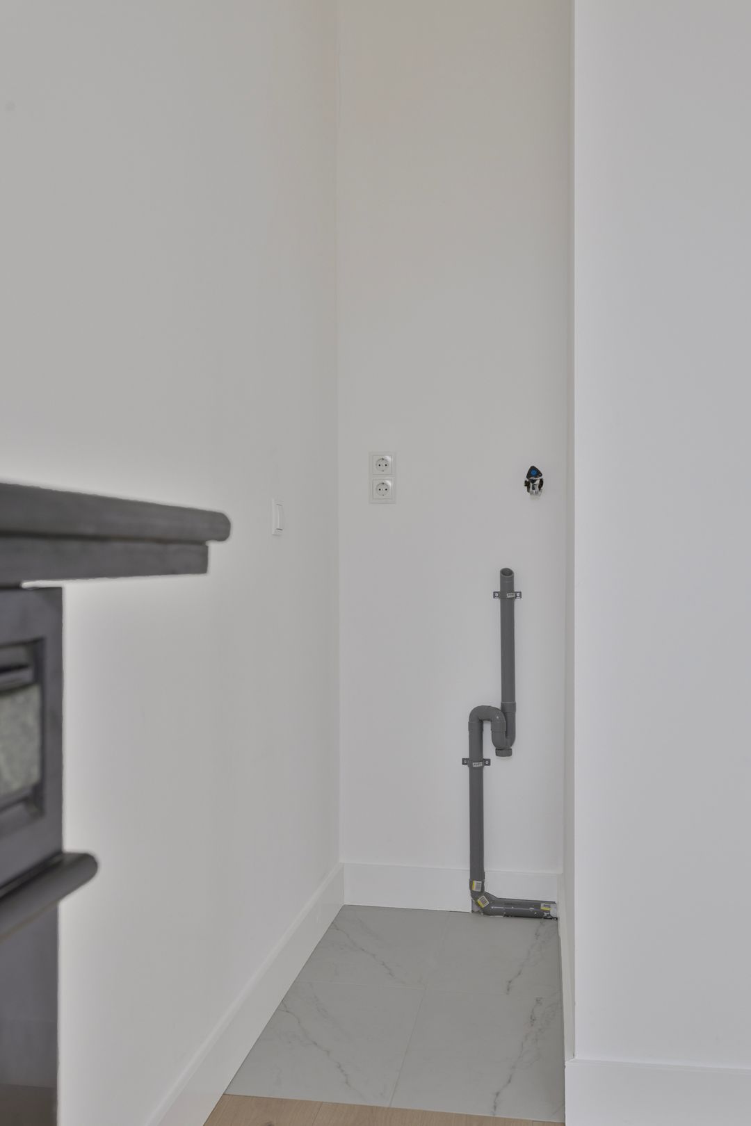 Photo 11 of Meerten Verhoffstraat 15-B2