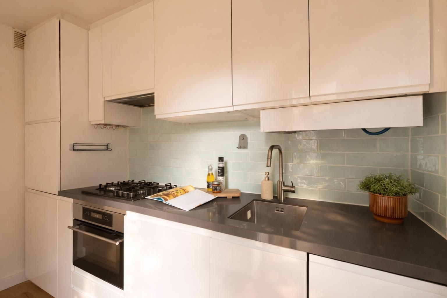 Foto 15 van Saffierstraat 168