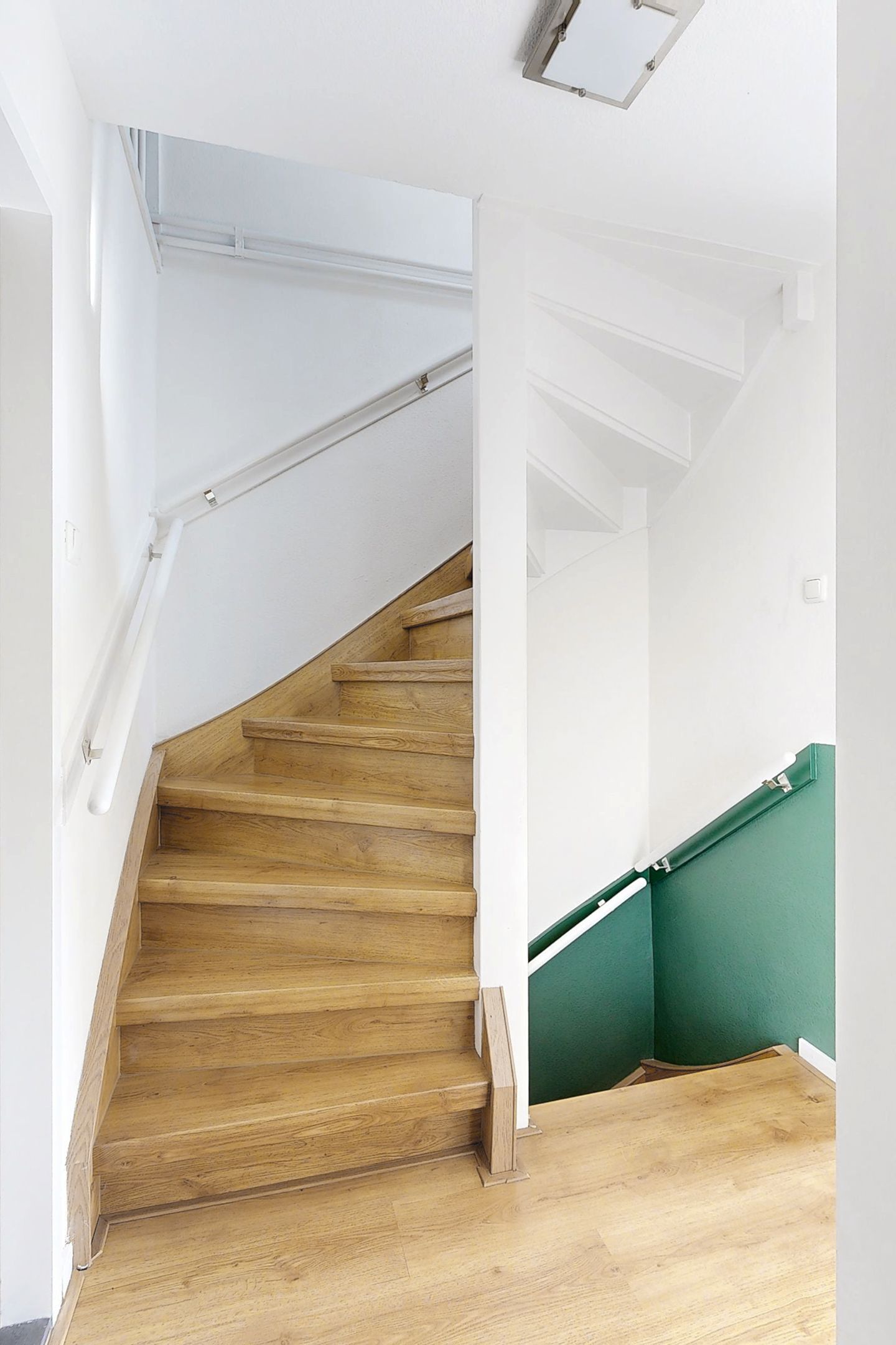 Photo 27 of Verlaatstraat 34