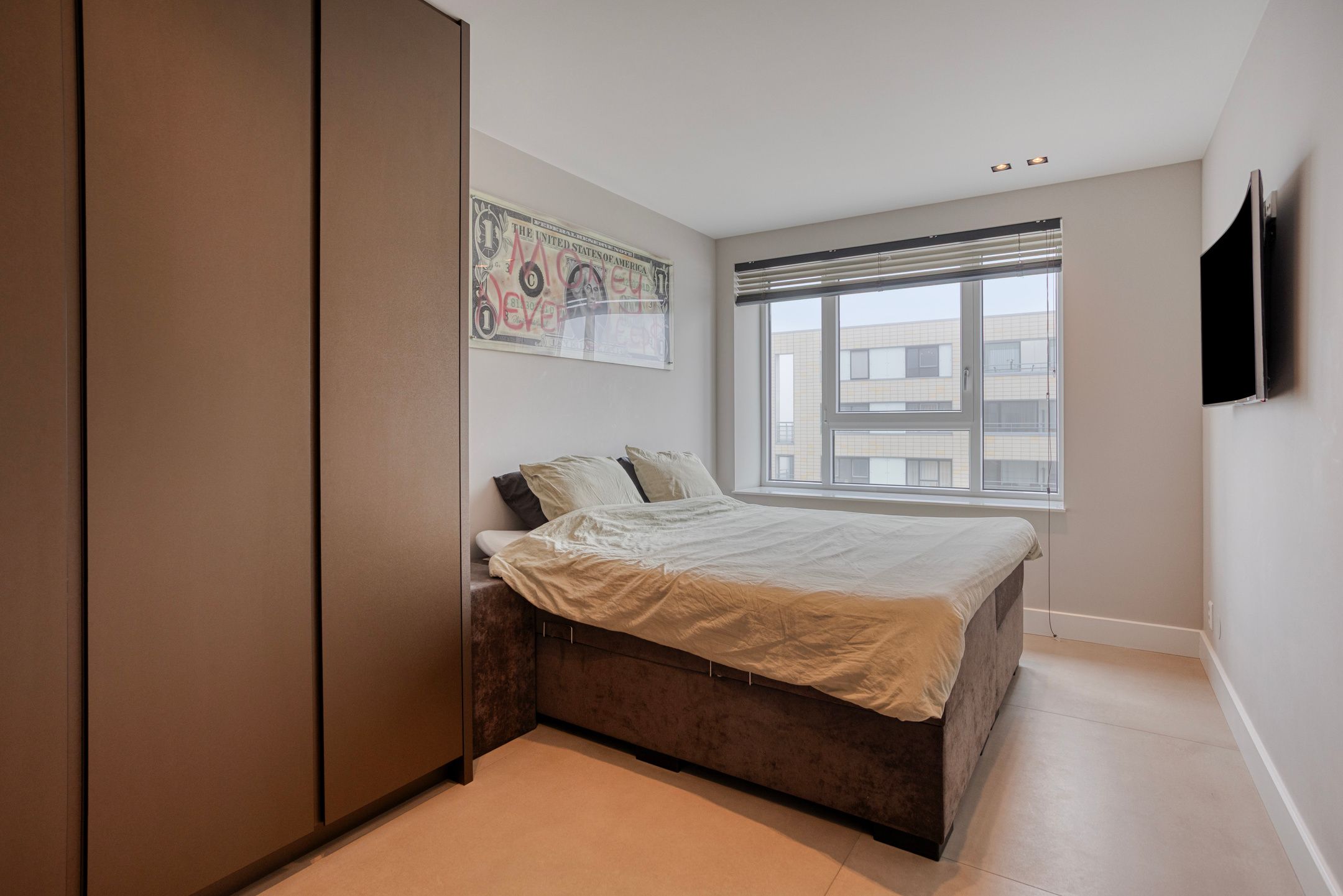 Foto 15 van Galileistate 185