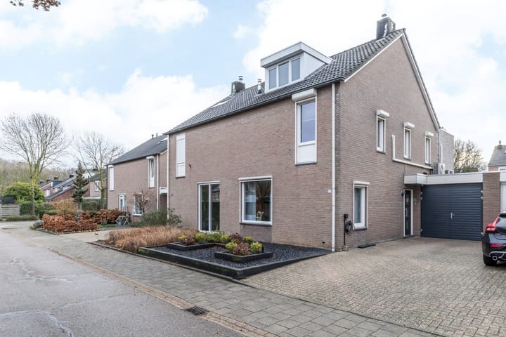 Foto 2 van Ringovenstraat 20