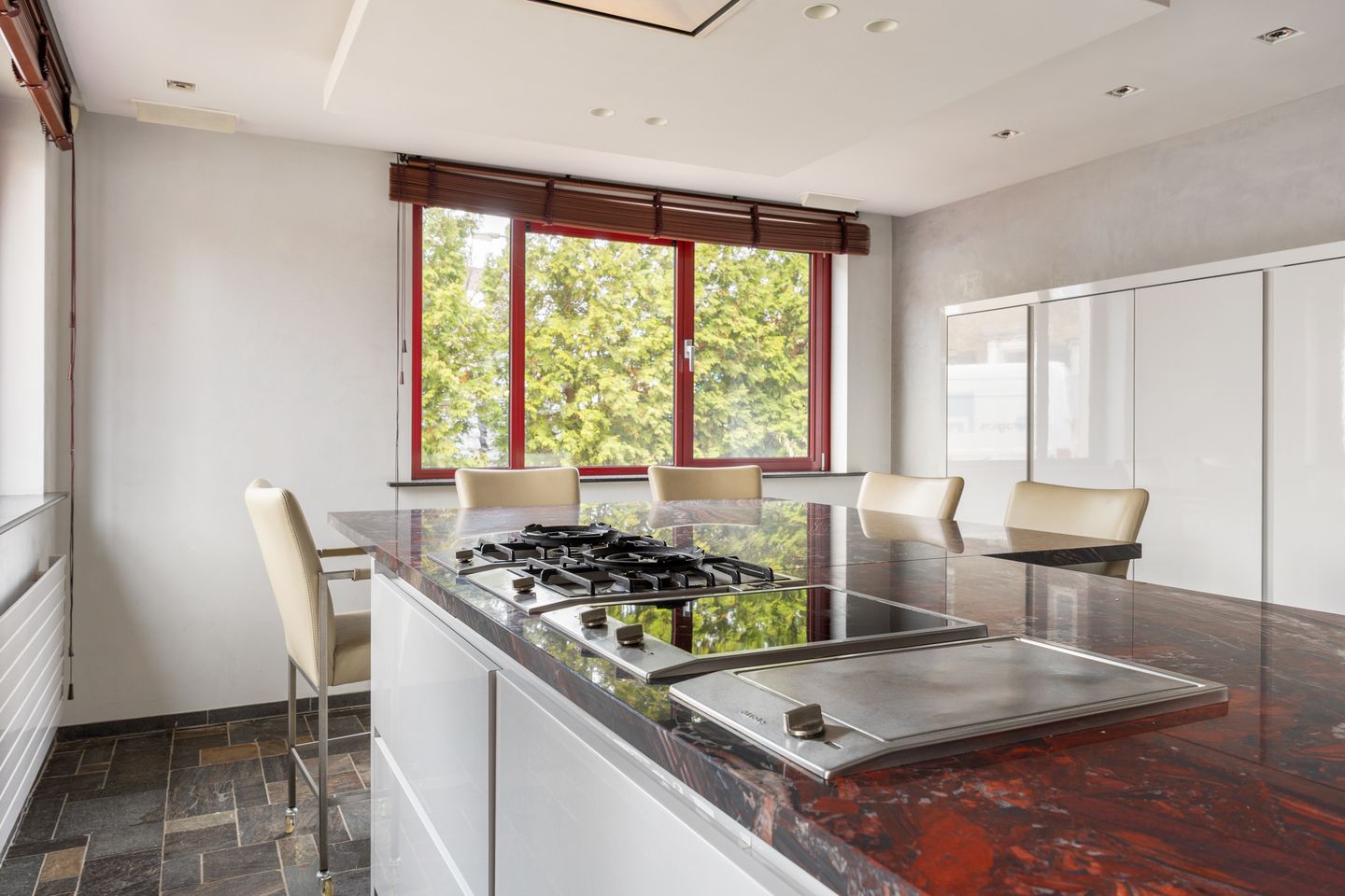 Foto 35 van Molenstraat 46