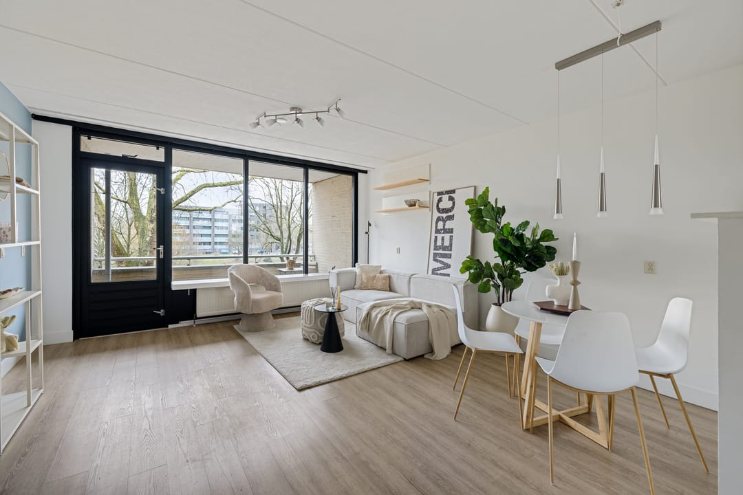 Foto 2 van Linschotensingel 1-BG