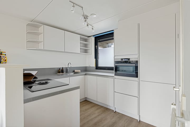 Foto 3 van Linschotensingel 1-BG