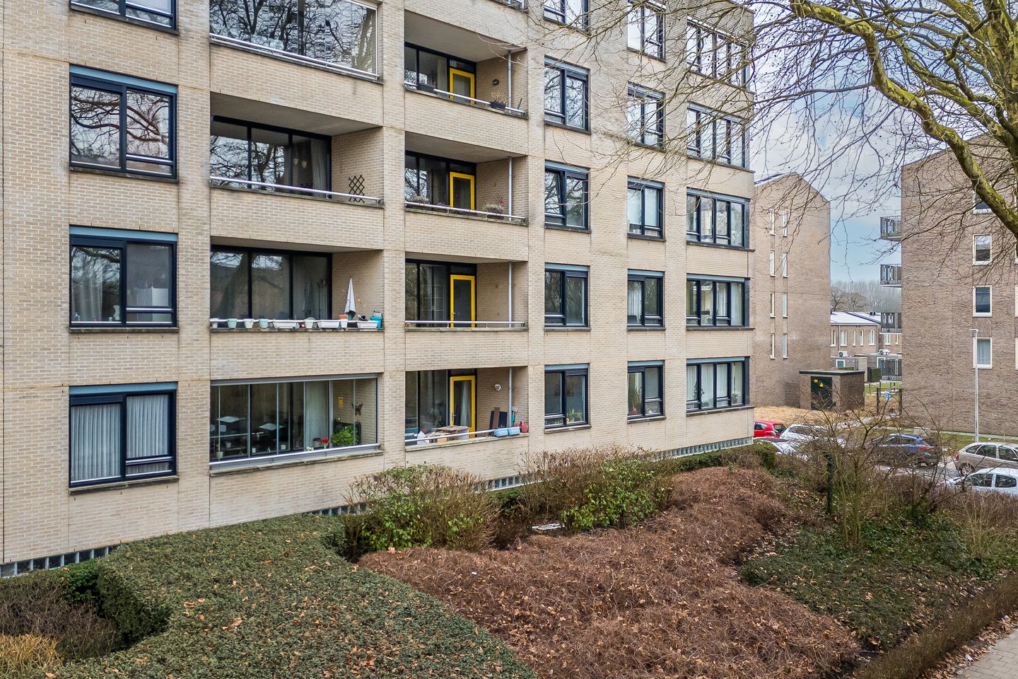 Foto 25 van Linschotensingel 1-BG