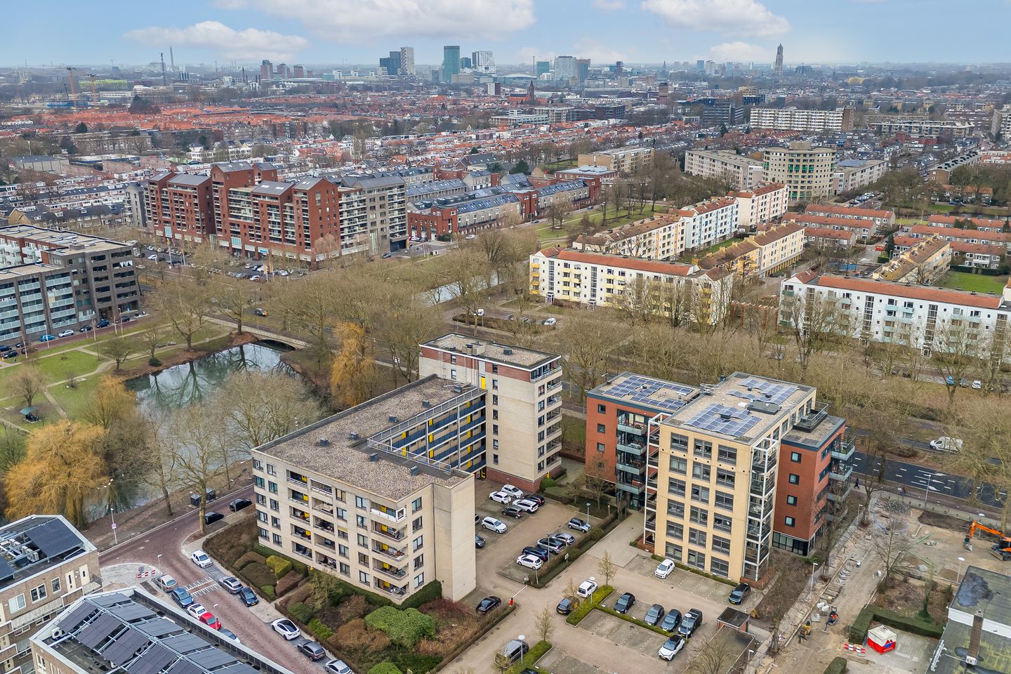 Foto 29 van Linschotensingel 1-BG