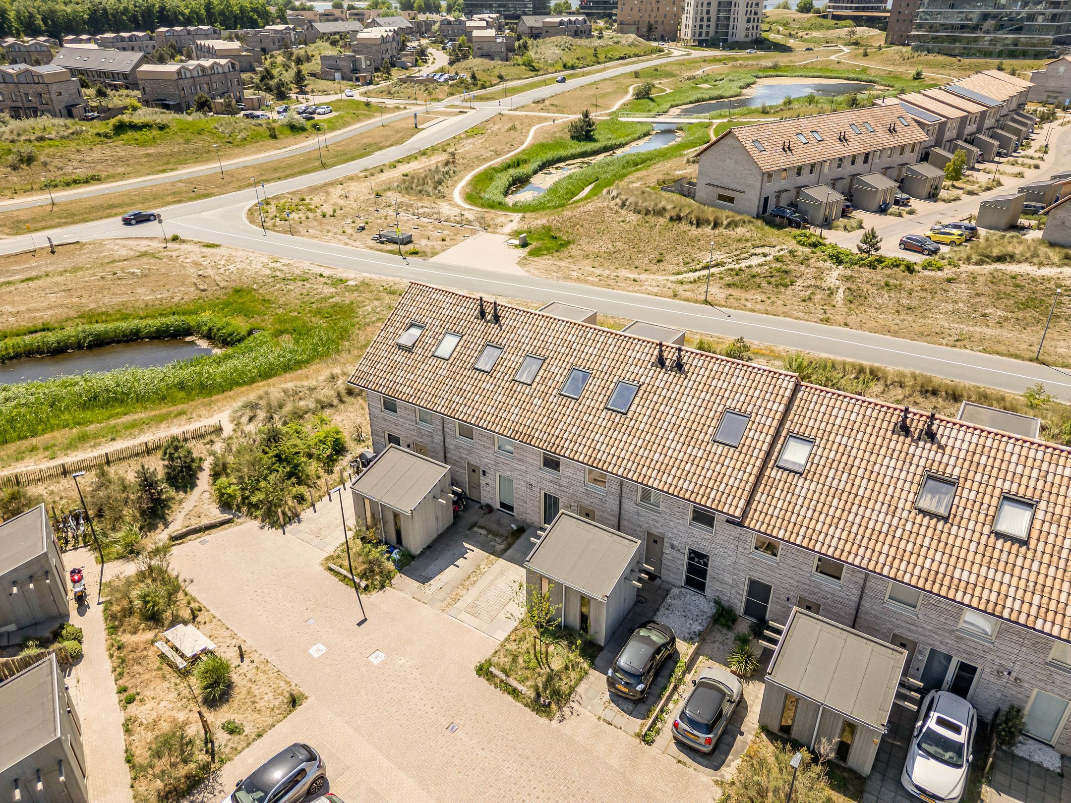 Photo 36 of Duinbeekstraat 30