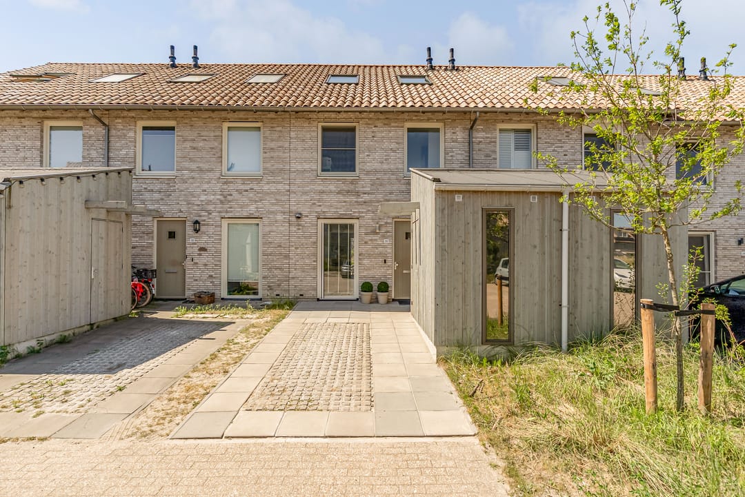 Photo 8 of Duinbeekstraat 30