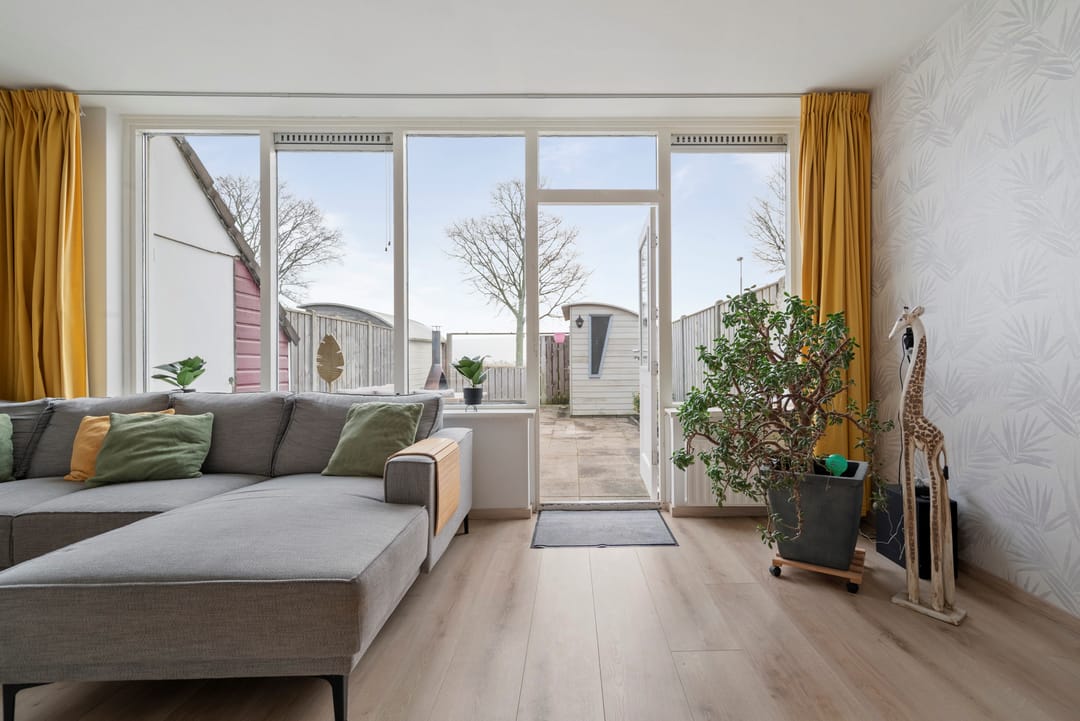 Photo 16 of Doorzwin 2828