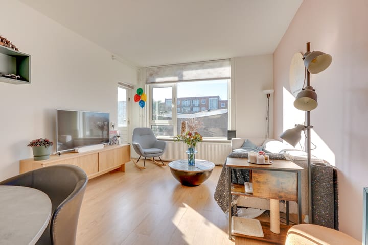 Photo 2 of Réaumurlaan 24-1