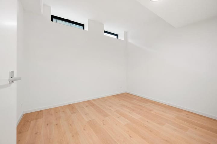 Photo 13 of Eendrachtsweg 46-A