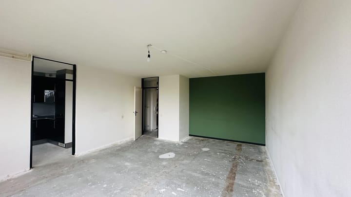 Photo 3 of Oostblok 213