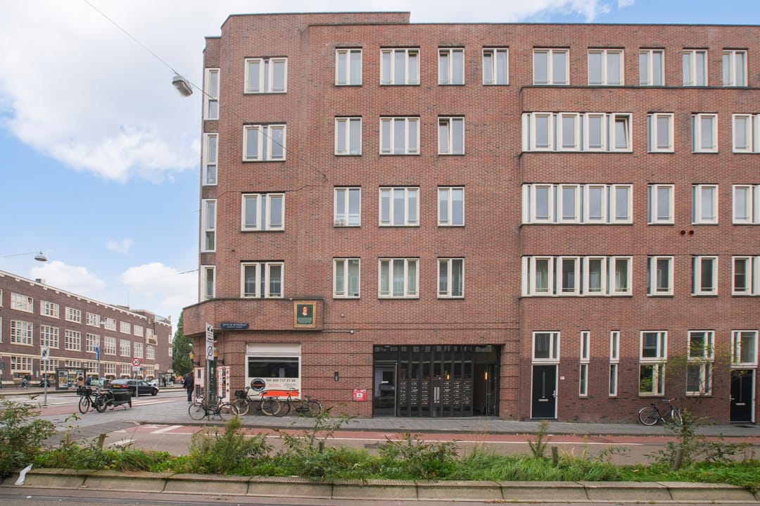 Photo 28 of Witte de Withstraat 3-A