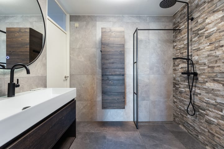 Photo 3 of Van Brerostraat 30