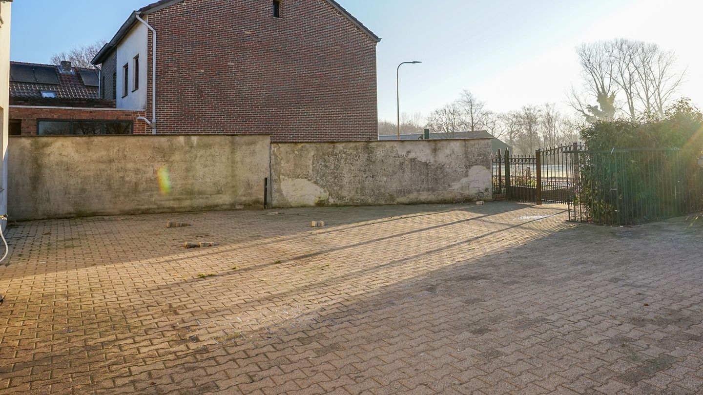 Foto 29 van Retersbekerweg 77