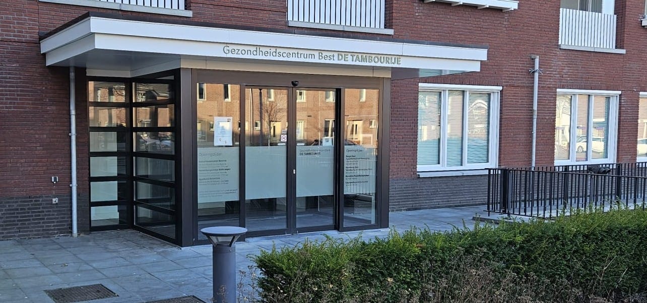 Bekijk foto 2 van Tamboer 4-C