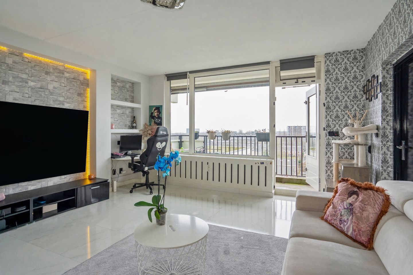 Foto 10 van Hammarskjöldlaan 345