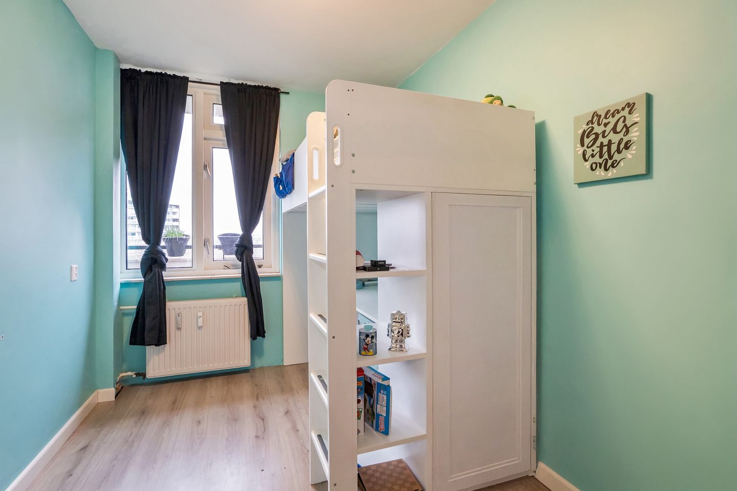 Foto 20 van Hammarskjöldlaan 345