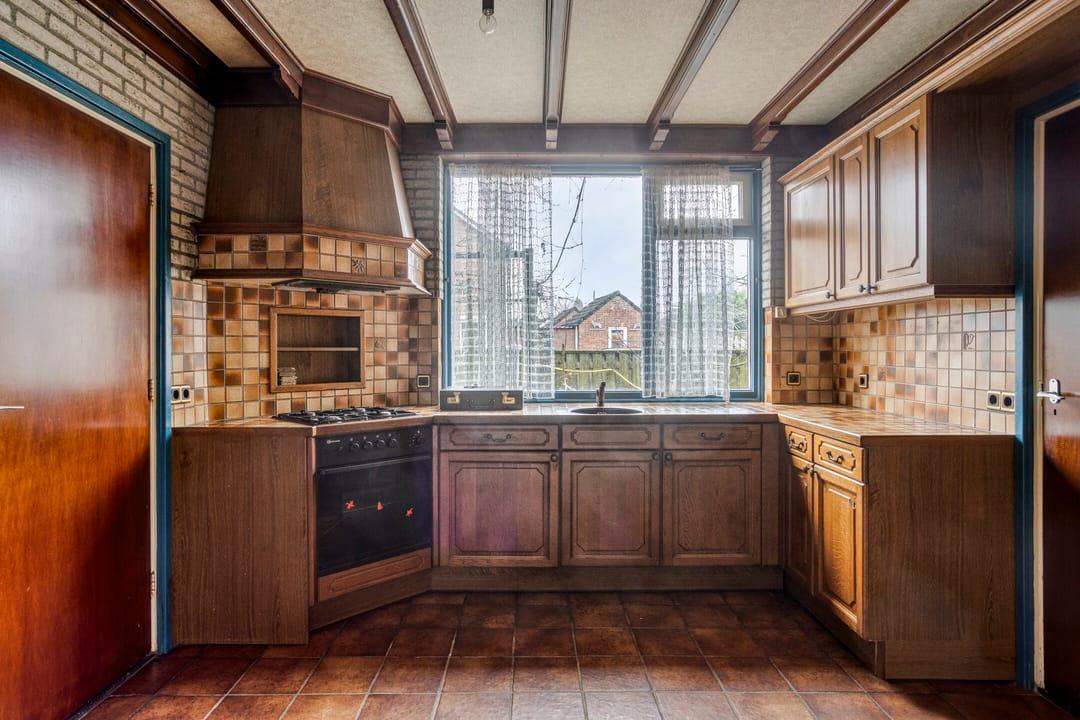 Photo 8 of Graaf Wernerstraat 10