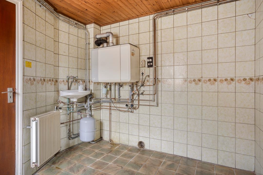 Photo 11 of Graaf Wernerstraat 10