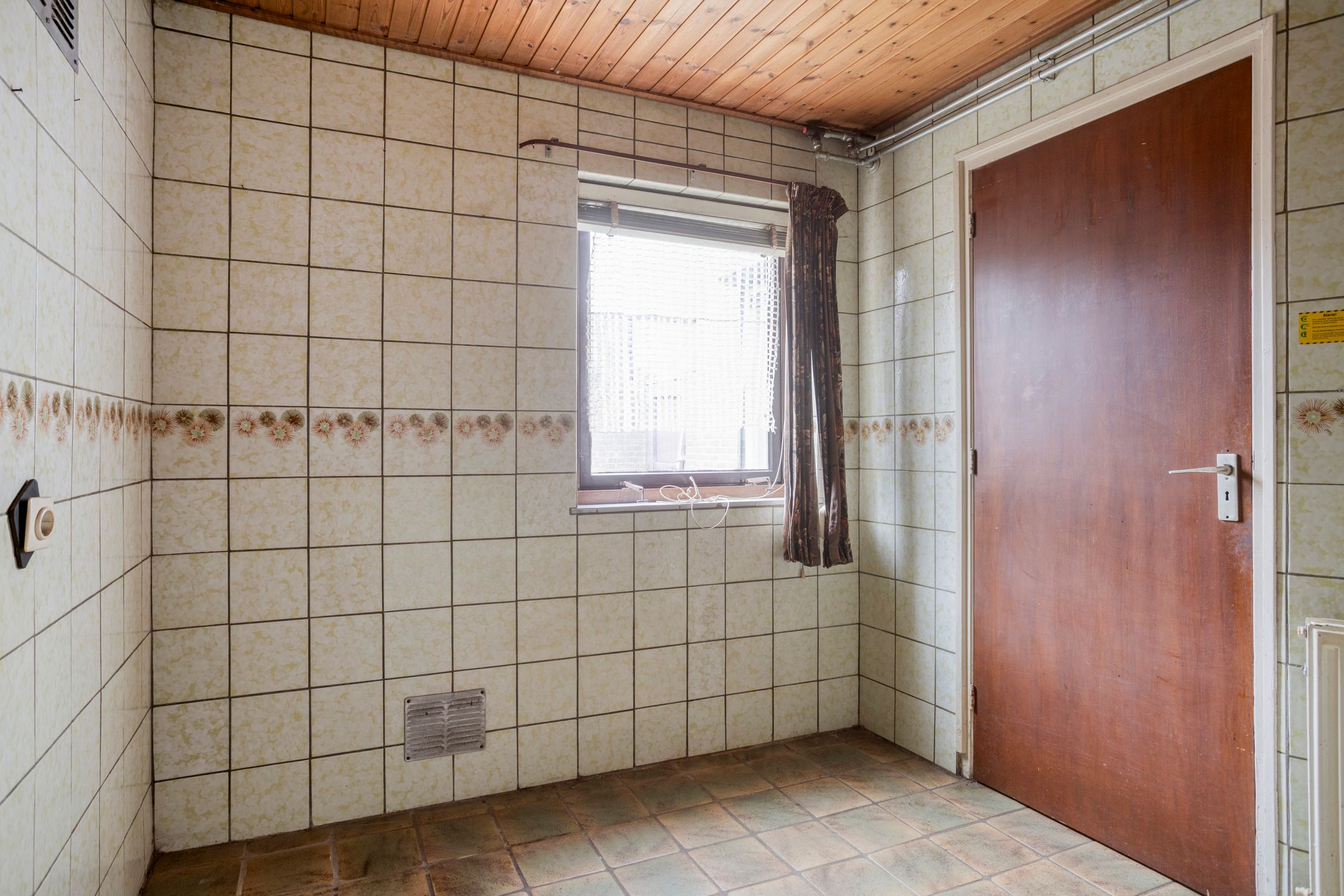 Photo 12 of Graaf Wernerstraat 10