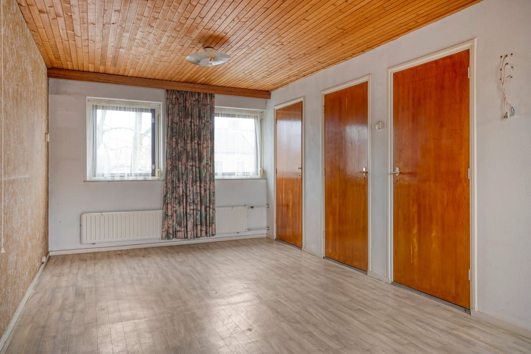 Photo 16 of Graaf Wernerstraat 10