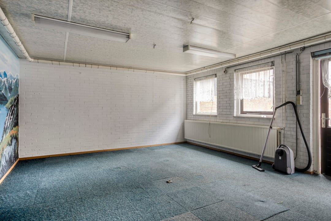 Photo 26 of Graaf Wernerstraat 10