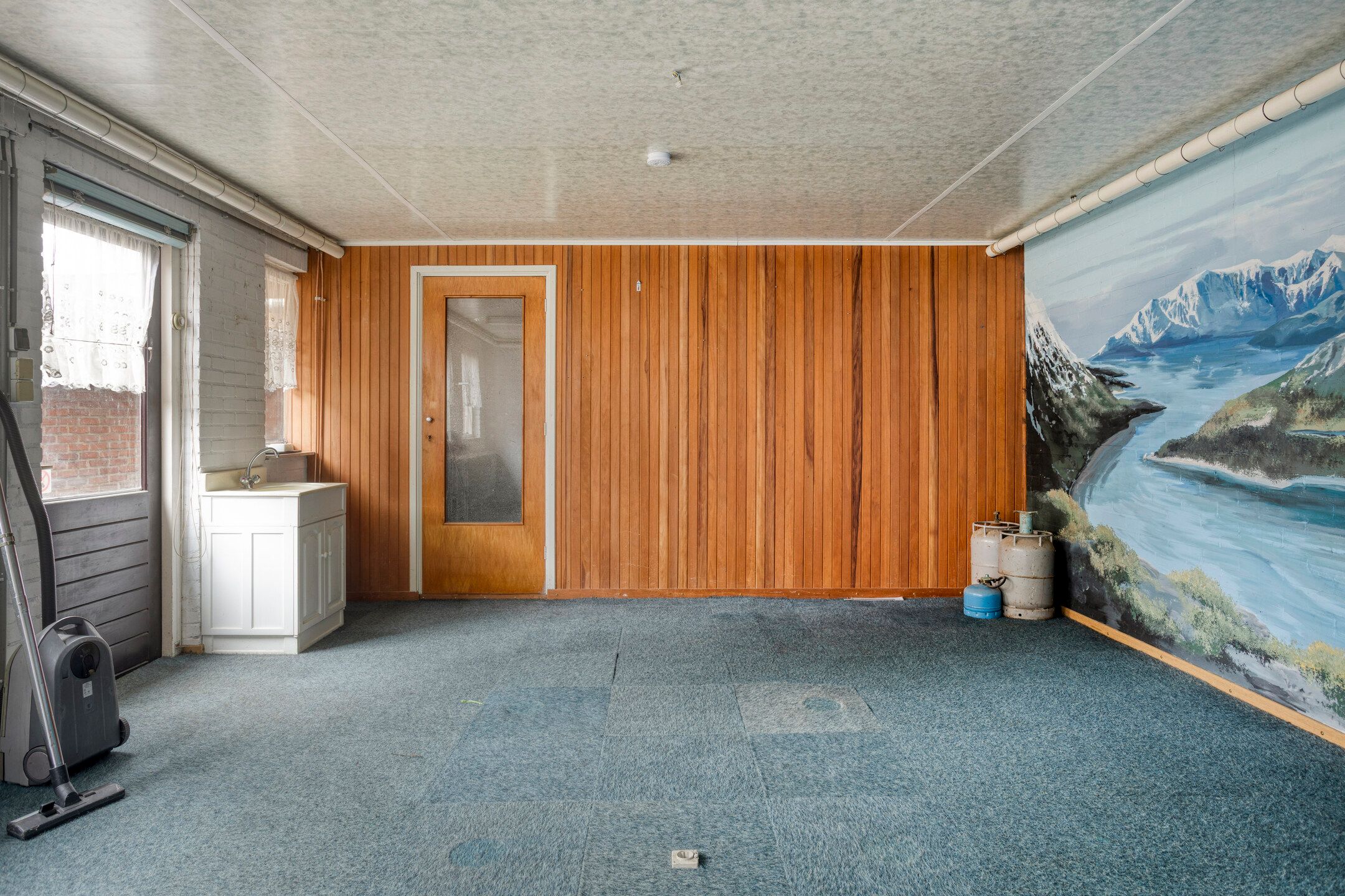 Photo 27 of Graaf Wernerstraat 10