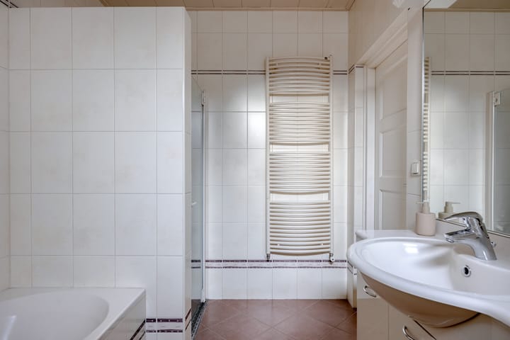 Foto 32 van Deken Thielenstraat 3