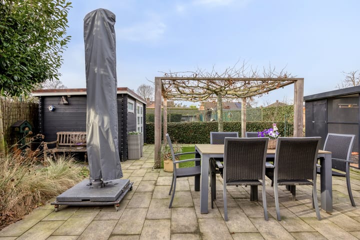 Foto 46 van Deken Thielenstraat 3