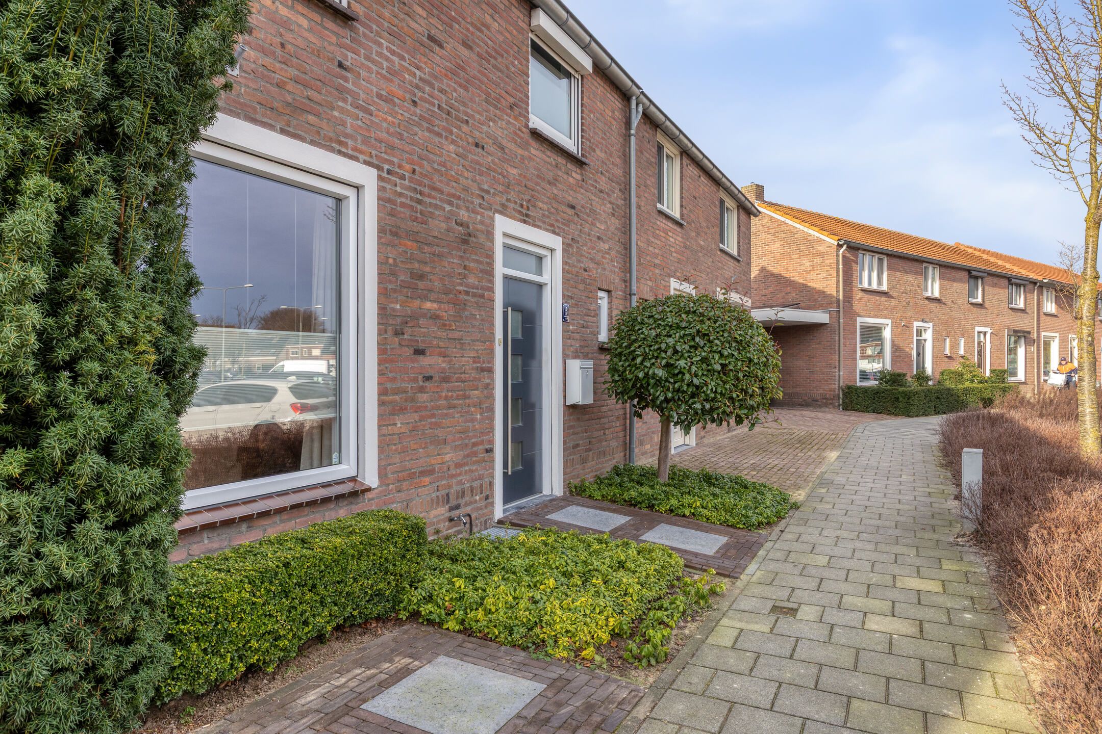 Foto 54 van Deken Thielenstraat 3