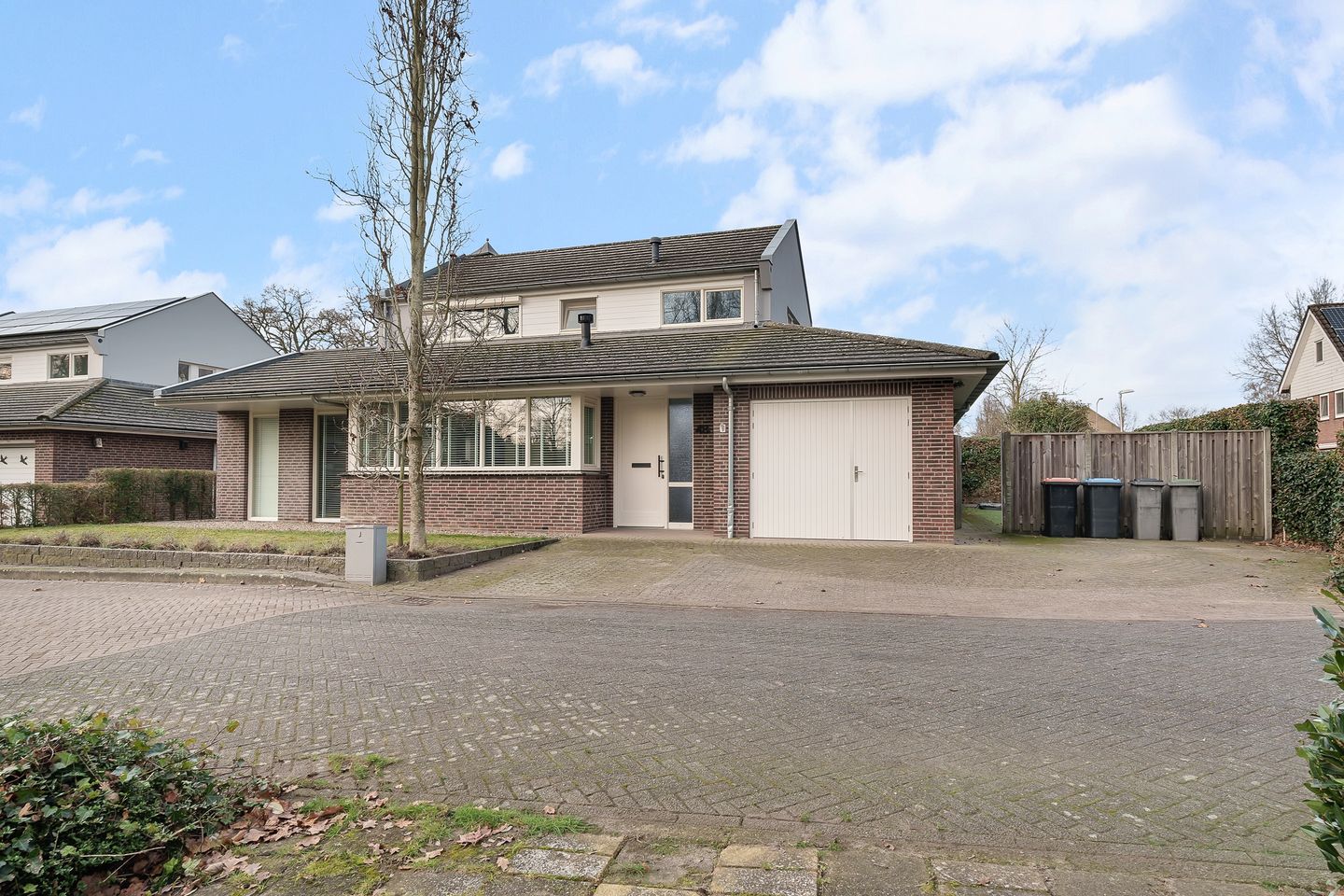 Foto 5 van Tusseler 48-A