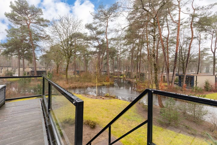 Foto 9 van Vijverlaan 1-HV37