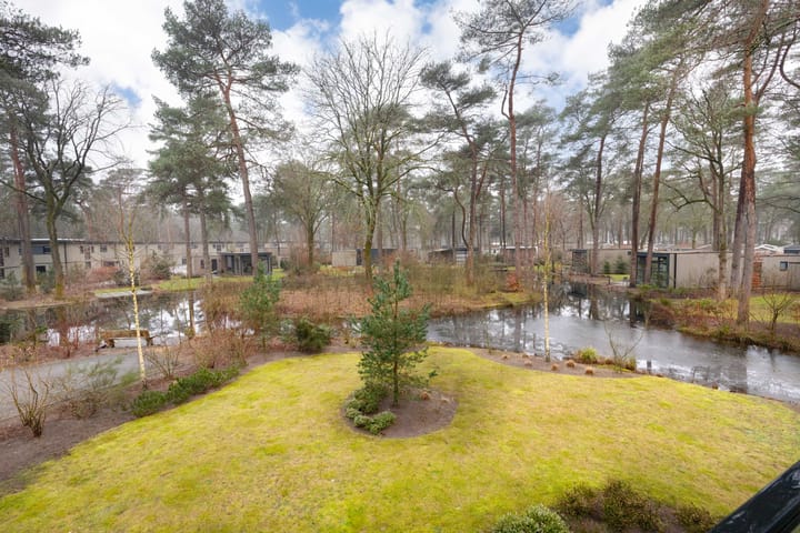 Foto 10 van Vijverlaan 1-HV37