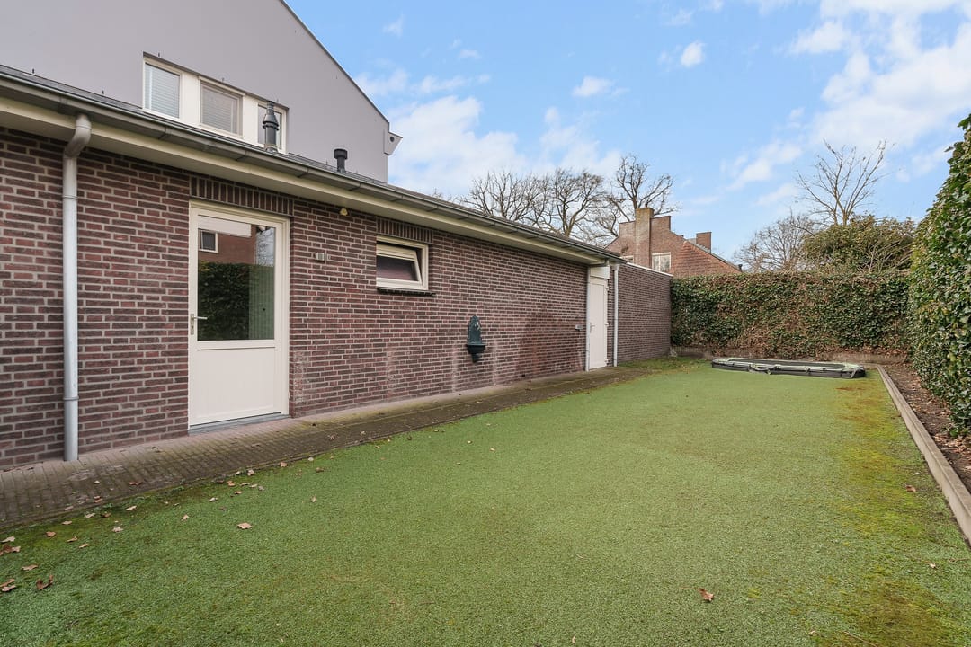 Foto 37 van Tusseler 48-A