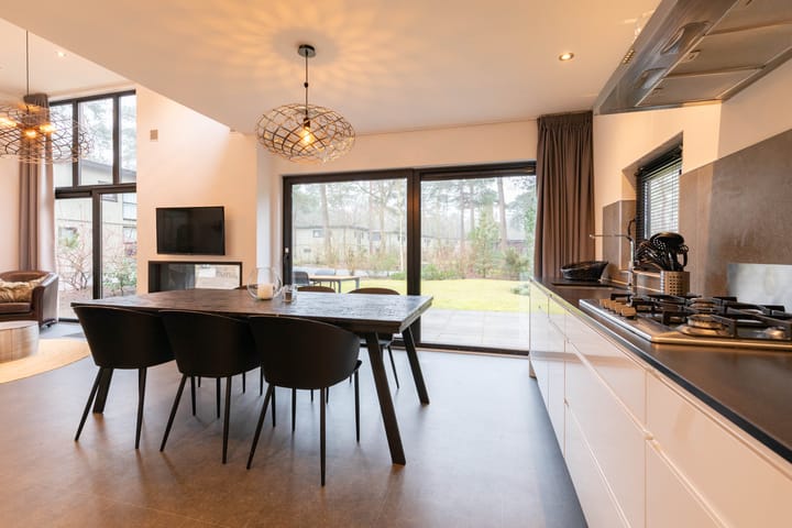 Foto 18 van Vijverlaan 1-HV37