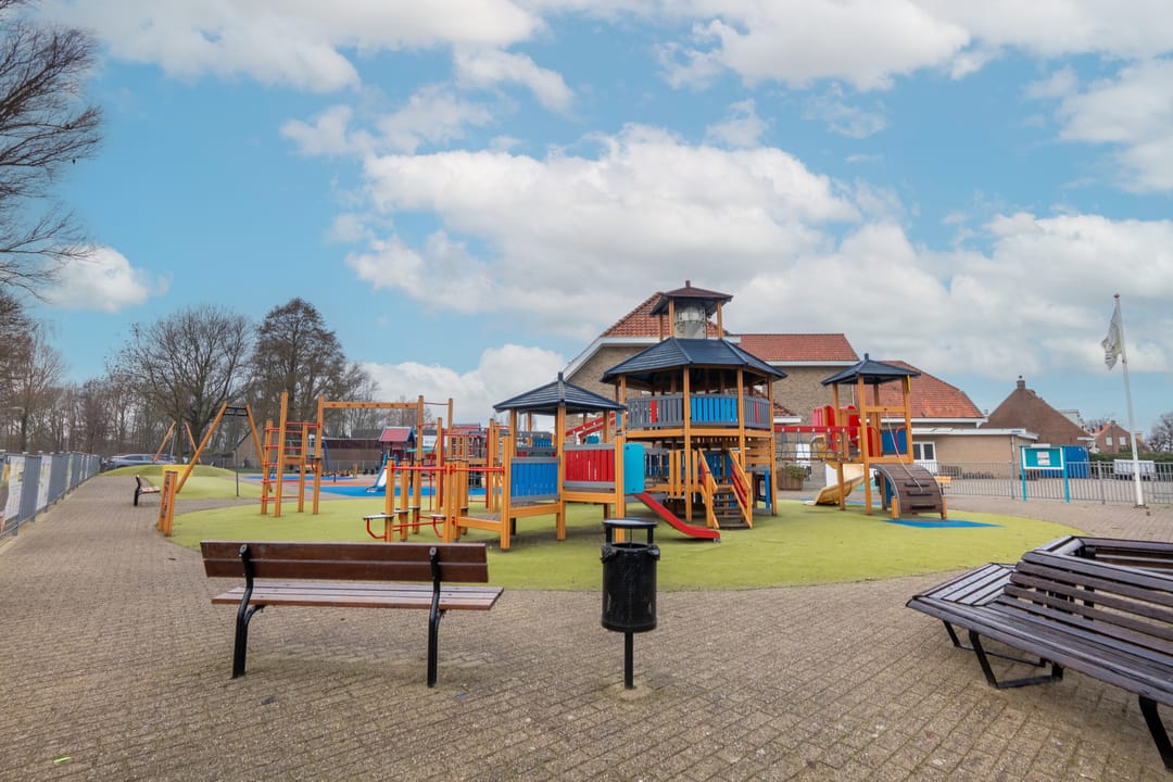 Foto 32 van Finsestraat 1