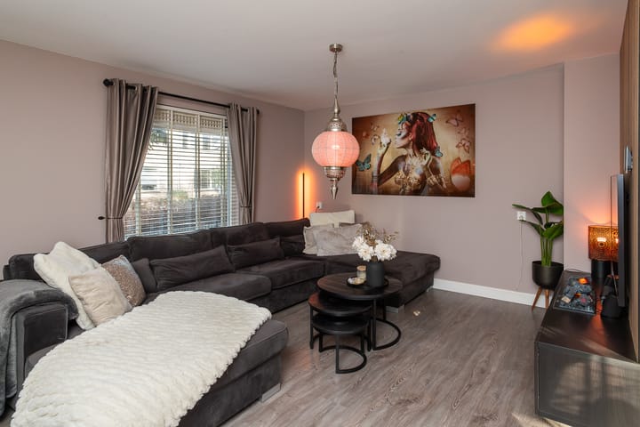 Photo 7 of Van Leeuwenhoekstraat 98