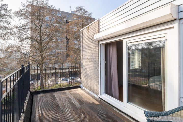 Photo 29 of Van Leeuwenhoekstraat 98