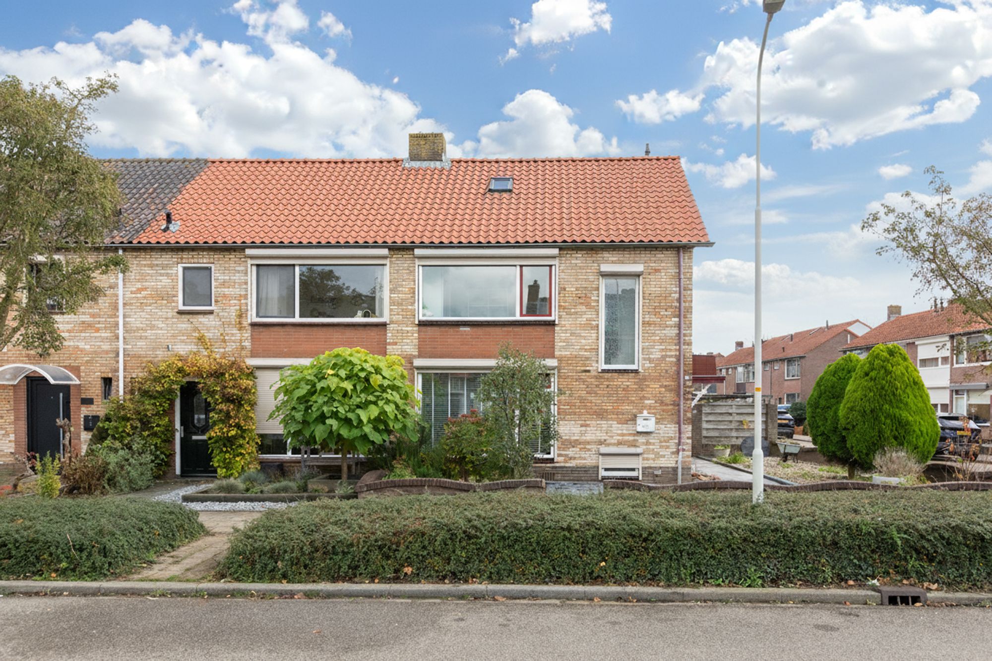 Foto 6 van Goudenregenstraat 35