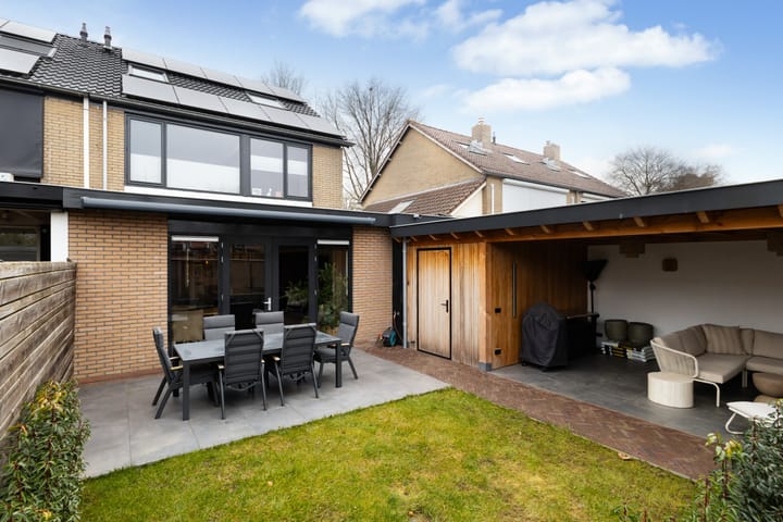 Foto 2 van Vliegersvelderlaan 20